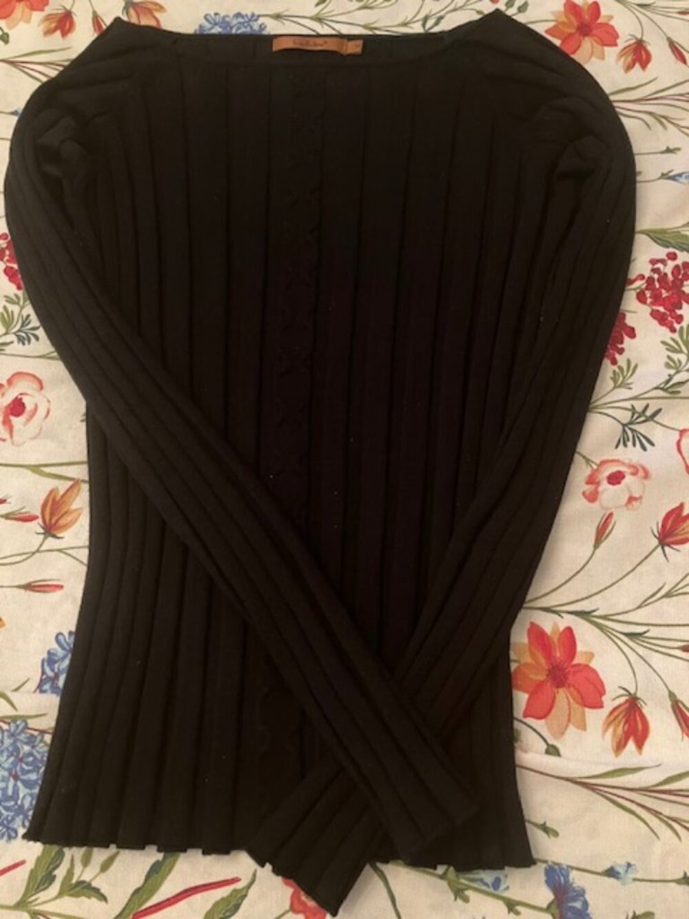 Belldini Dark Black Ribbed Sweater with Single Cable Down Front Women's Size M